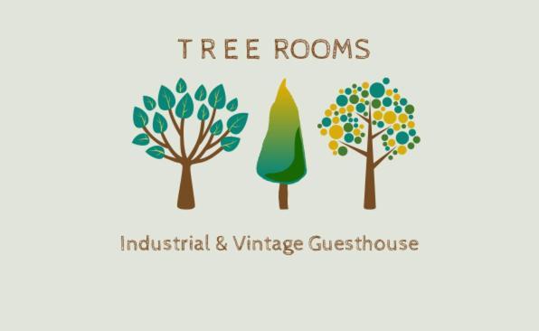 Quadruple Room with Shared Bathroom