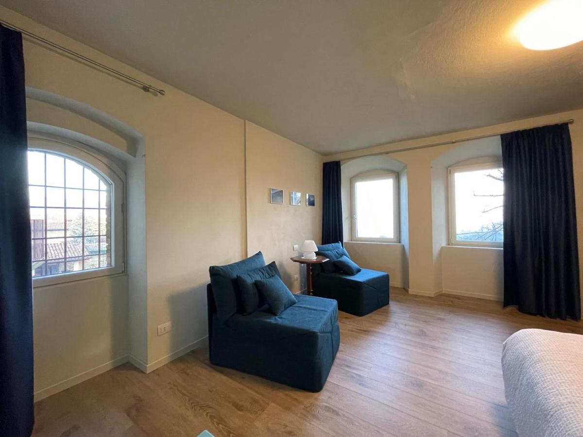Quadruple Room with Private Bathroom