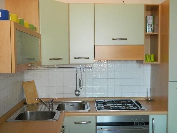 Deluxe One-Bedroom Apartment