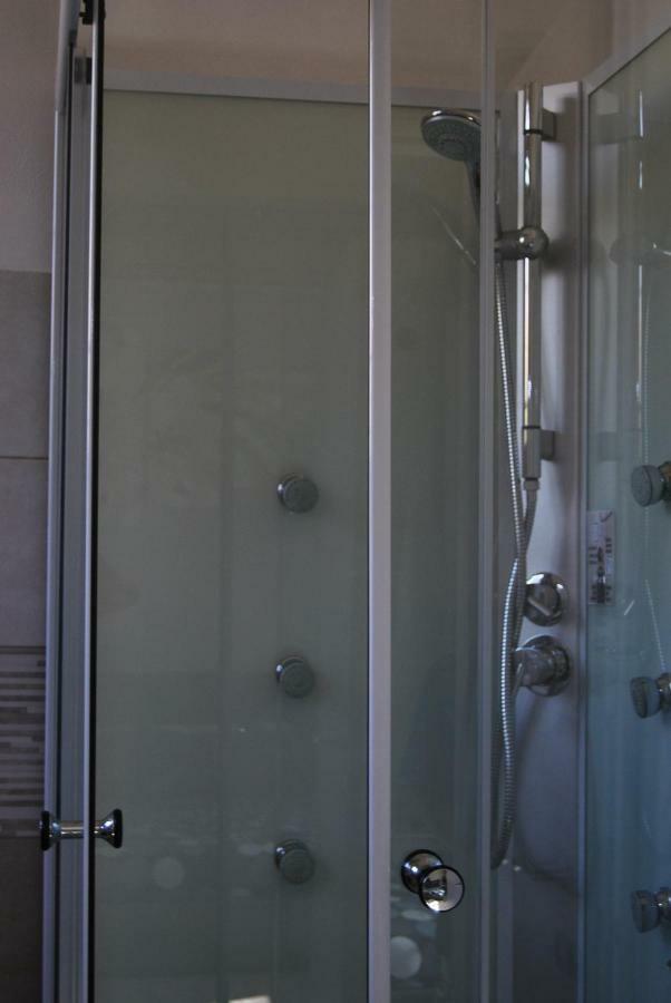 Triple Room Private Bathroom