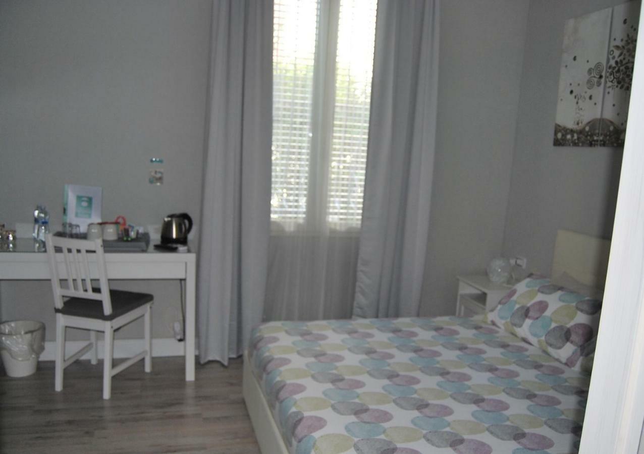 Double Room Private Bathroom