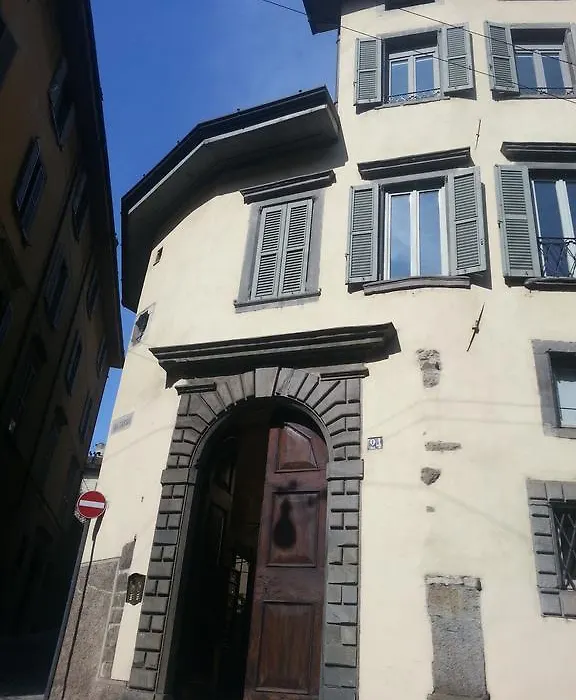 B&B Bergamo Alta-1