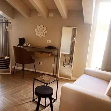 Gatto Bianco Rooms 42-2