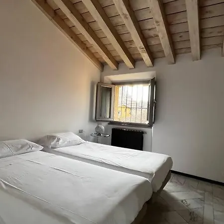 Chambre Dans La Tour-3