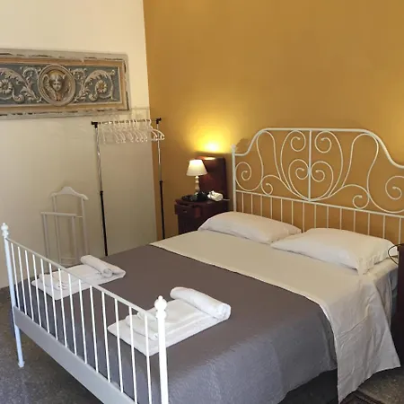 Bergamo Center Rooms-3